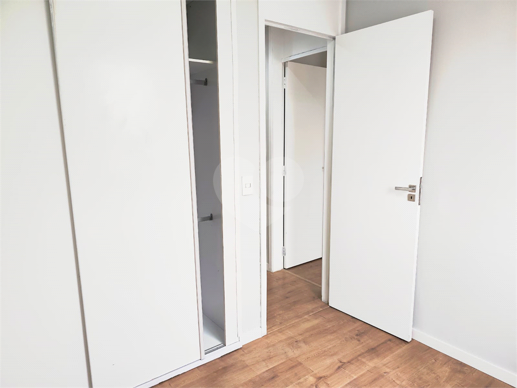 Apartamento moderno, reformado, completo e em uma localização que valoriza a cada dia.