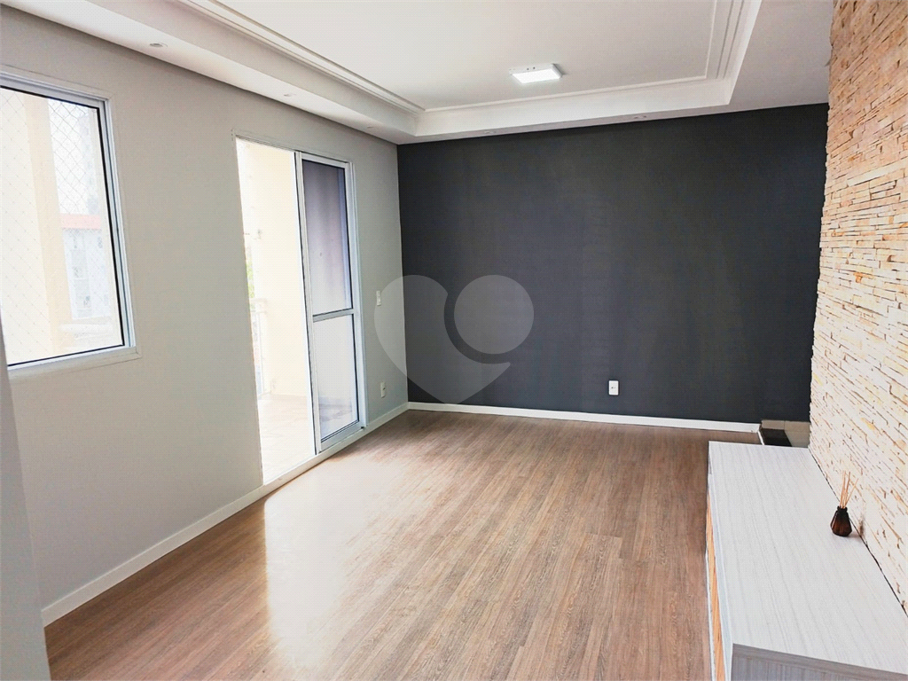 Apartamento moderno, reformado, completo e em uma localização que valoriza a cada dia.
