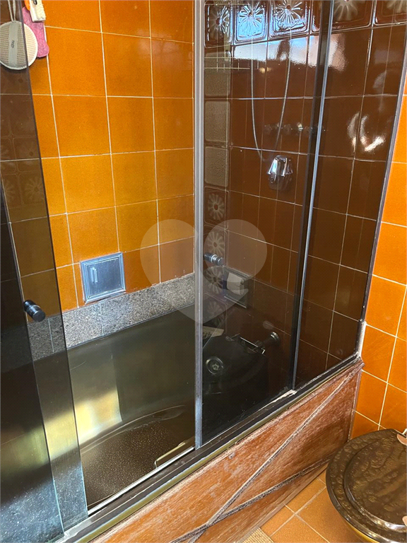 Sobrado Espaçoso e Decorado nas Palmas do Tremembé – 316m², Suíte com Varanda e 3 Vagas
