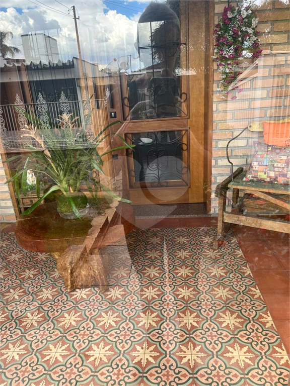 Sobrado Espaçoso e Decorado nas Palmas do Tremembé – 316m², Suíte com Varanda e 3 Vagas