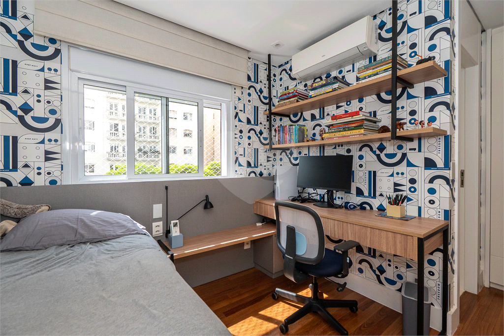 Apartamento para venda com 190 m², 3 suítes, 3 vagas na Vila Madalena-SP