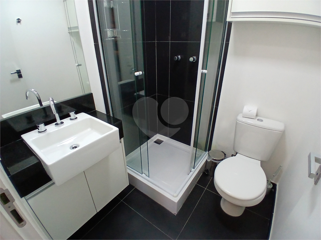 Stúdio à venda a poucos passos do metrô Santana