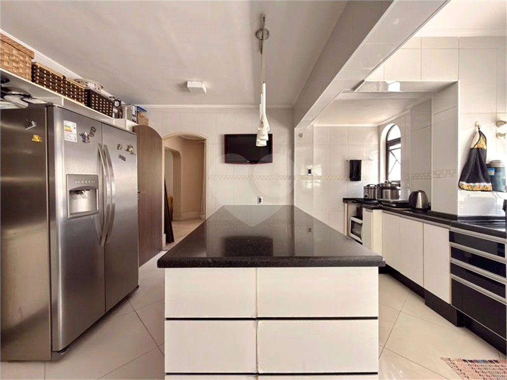 APARTAMENTO em SANTANA
