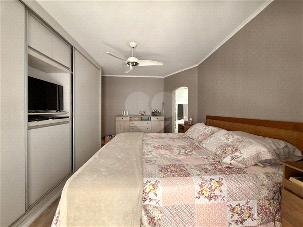 APARTAMENTO em SANTANA