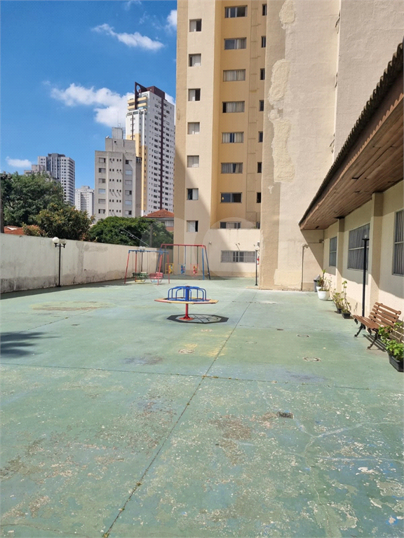 APARTAMENTO em TUCURUVI