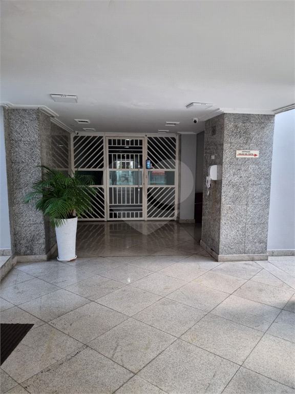 APARTAMENTO em TUCURUVI