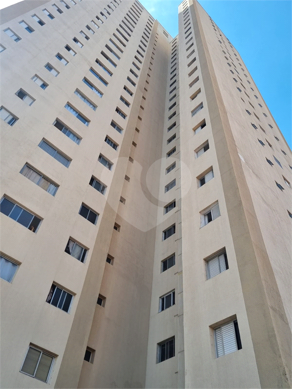 APARTAMENTO em TUCURUVI