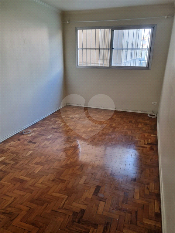 APARTAMENTO em TUCURUVI
