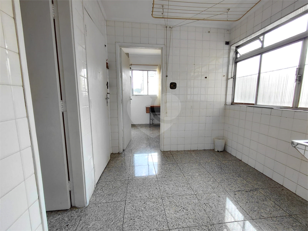 Imóvel 130m² sala de estar de 2 ambientes, 3 quartos, sendo 1 suíte e 2 vagas de garagem Perdizes.