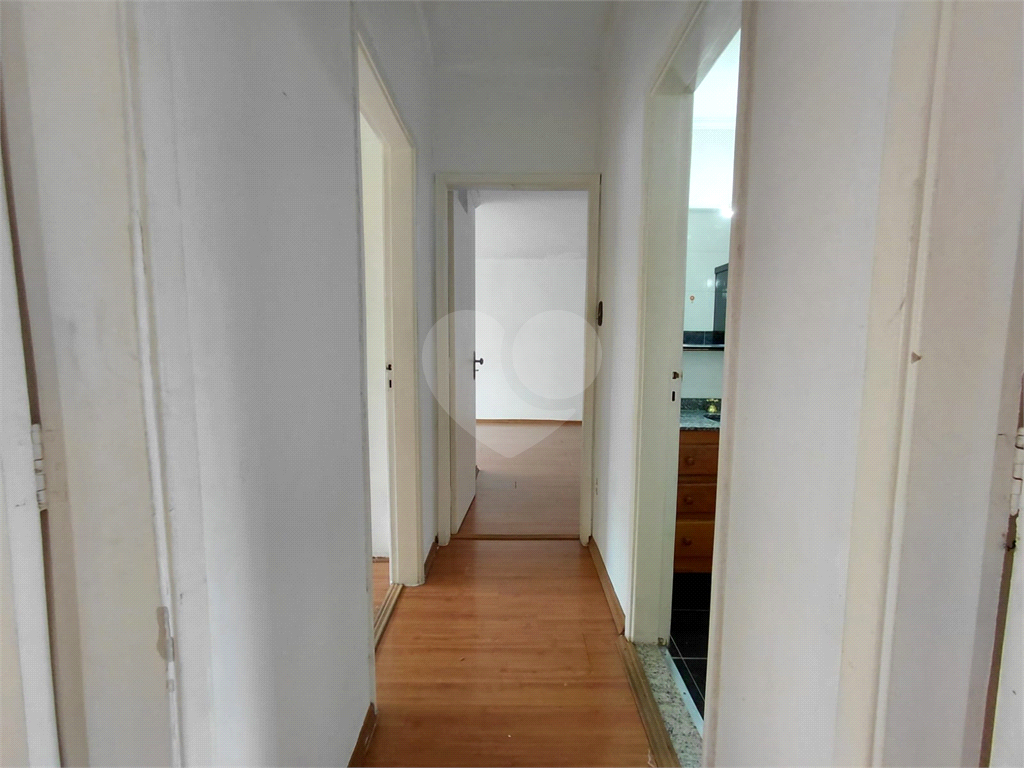 Imóvel 130m² sala de estar de 2 ambientes, 3 quartos, sendo 1 suíte e 2 vagas de garagem Perdizes.