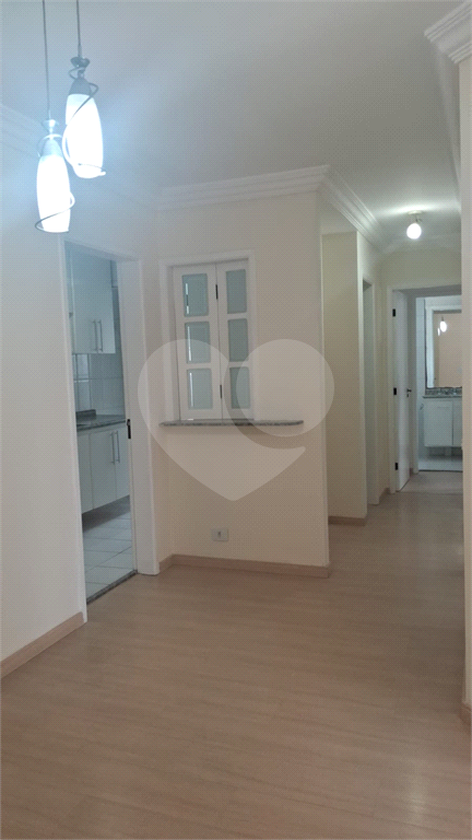 APARTAMENTO em SANTANA