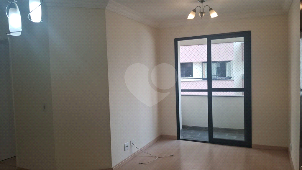APARTAMENTO em SANTANA
