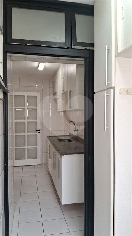 APARTAMENTO em SANTANA
