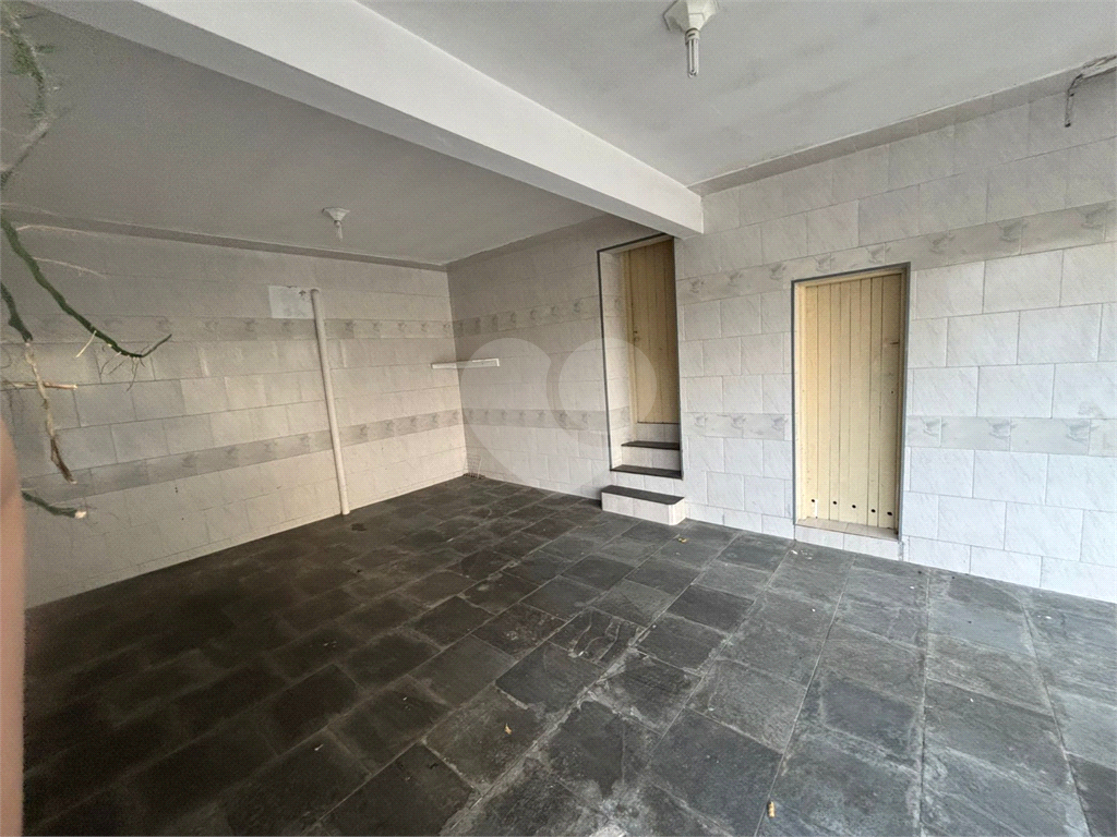 Casa assobrada à venda próximo ao Metrô Tucuruvi