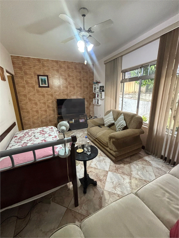 Casa assobrada à venda próximo ao Metrô Tucuruvi