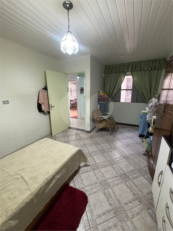 Casa assobrada à venda próximo ao Metrô Tucuruvi