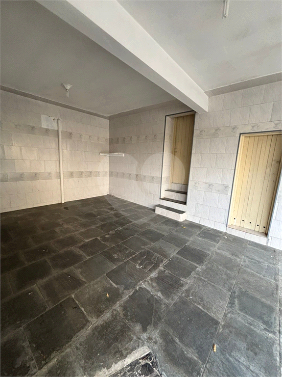 Casa assobrada à venda próximo ao Metrô Tucuruvi