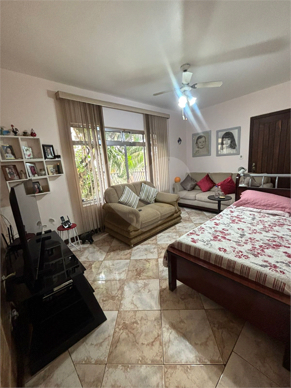 Casa assobrada à venda próximo ao Metrô Tucuruvi