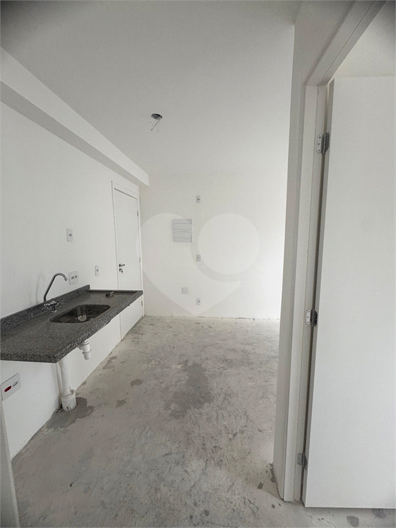 Apartamento à venda com 27mts na Vila Buarque 
