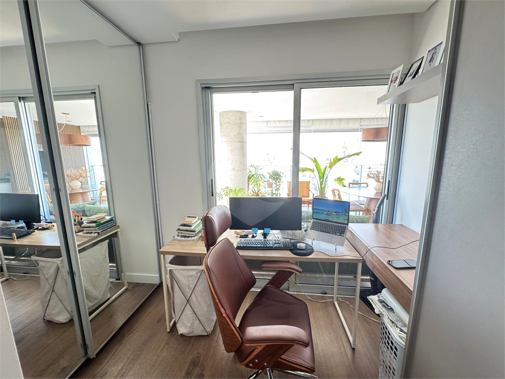 Apartamento com 2 dormitórios (1 suíte), varanda gourmet, 2 vagas e lazer completo – Rua Dr. Virgílio de Carvalho Pinto