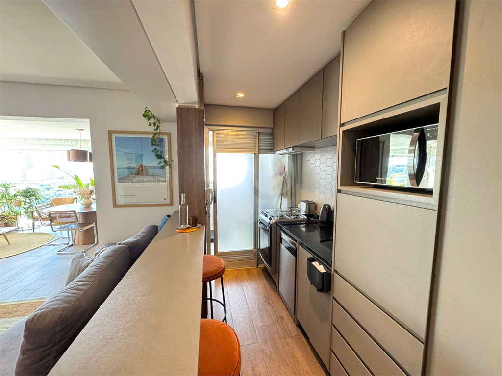 Apartamento com 2 dormitórios (1 suíte), varanda gourmet, 2 vagas e lazer completo – Rua Dr. Virgílio de Carvalho Pinto