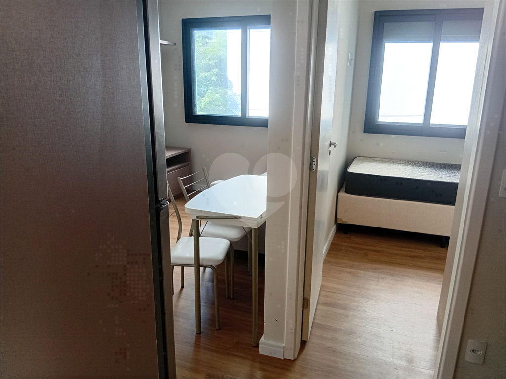 Apartamento reformado à venda na Vila Buarque – Excelente localização!