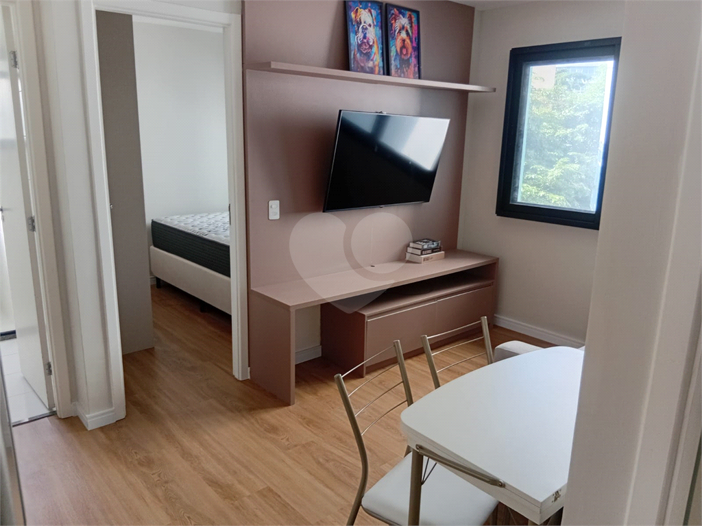 Apartamento reformado à venda na Vila Buarque – Excelente localização!