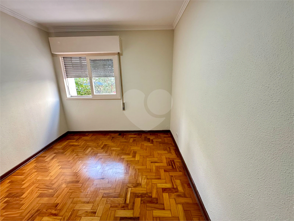 Apartamento à venda em Pinheiros | 3 dormitórios | 83m² | Próximo ao metrô Fradique Coutinho