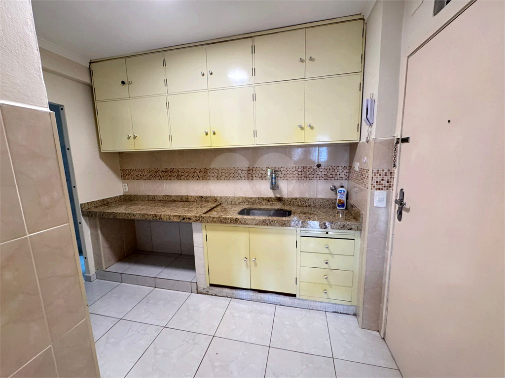 Apartamento à venda em Pinheiros | 3 dormitórios | 83m² | Próximo ao metrô Fradique Coutinho