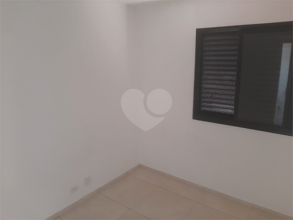 Apartamento muito bem localizado, em frente ao Horto Florestal, um dos maiores e mais valorizados polos verdes da Zona Norte de São Paulo.