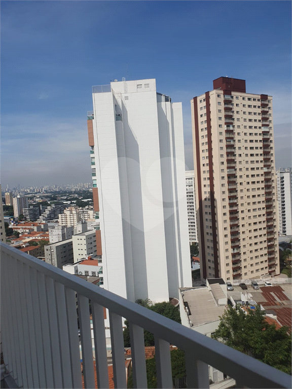 APARTAMENTO em SANTANA