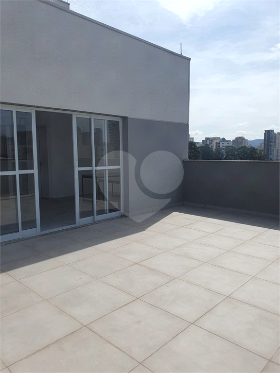 APARTAMENTO em SANTANA