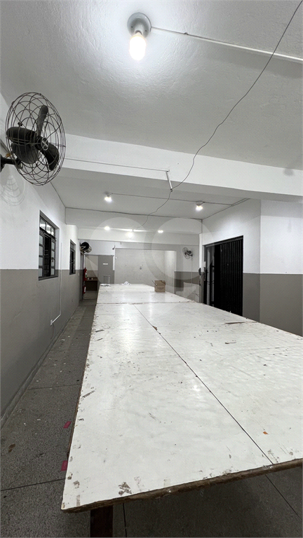 Predio Comercial com 4 andares, elevador e entrada Trifasica, próximo ao Trimais e Andorinha