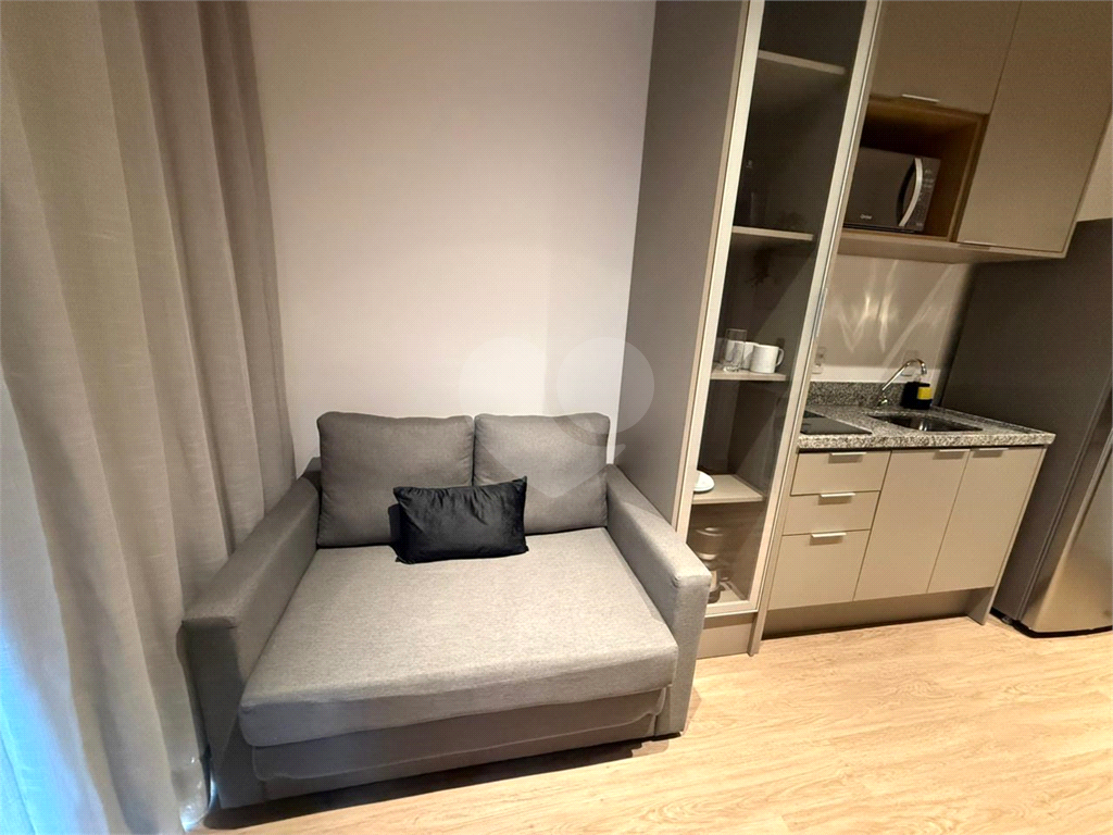 Studio HIS2 mobiliado 38m² na Liberdade, lazer completo, pronto para morar.