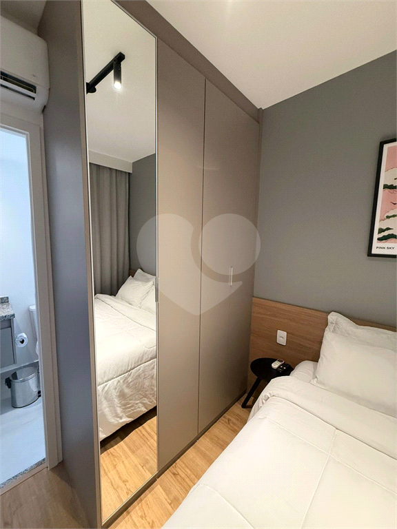 Studio HIS2 mobiliado 38m² na Liberdade, lazer completo, pronto para morar.
