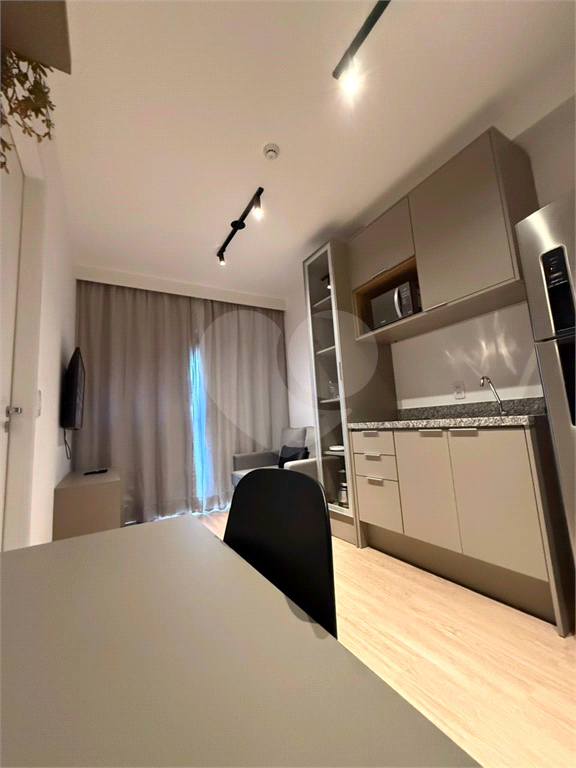 Studio HIS2 mobiliado 38m² na Liberdade, lazer completo, pronto para morar.