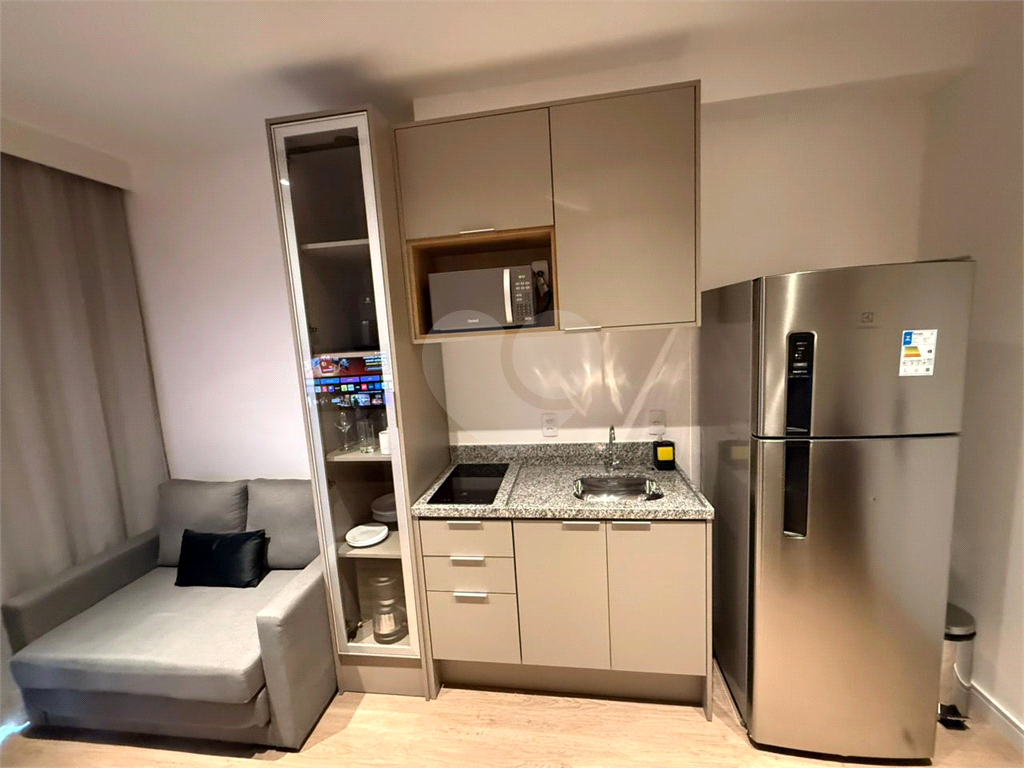 Studio HIS2 mobiliado 38m² na Liberdade, lazer completo, pronto para morar.