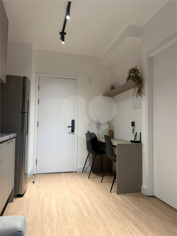 Studio HIS2 mobiliado 38m² na Liberdade, lazer completo, pronto para morar.