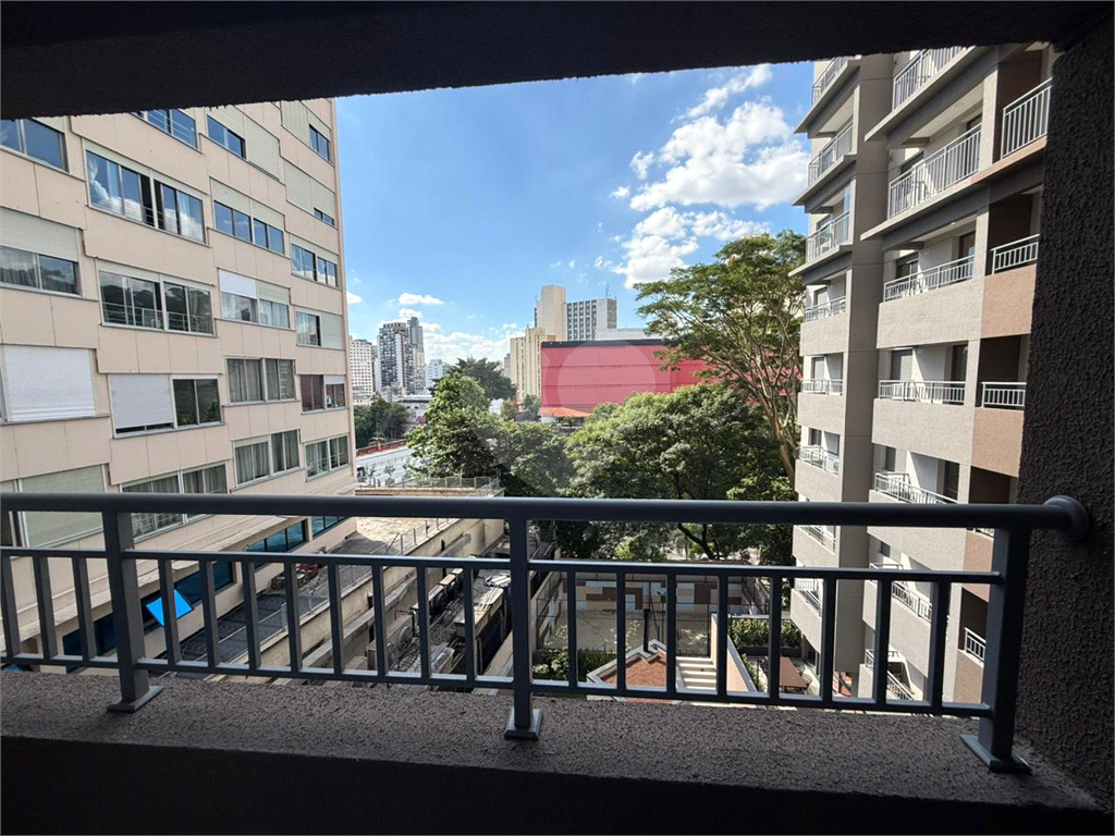 Studio HIS2 mobiliado 38m² na Liberdade, lazer completo, pronto para morar.