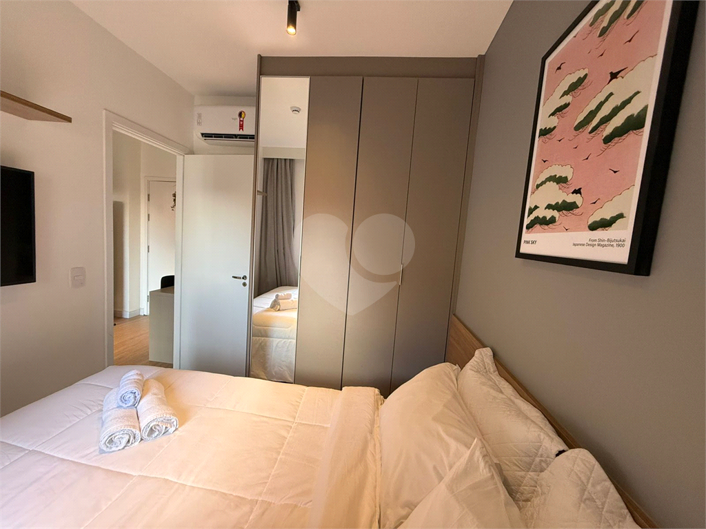 Studio HIS2 mobiliado 38m² na Liberdade, lazer completo, pronto para morar.