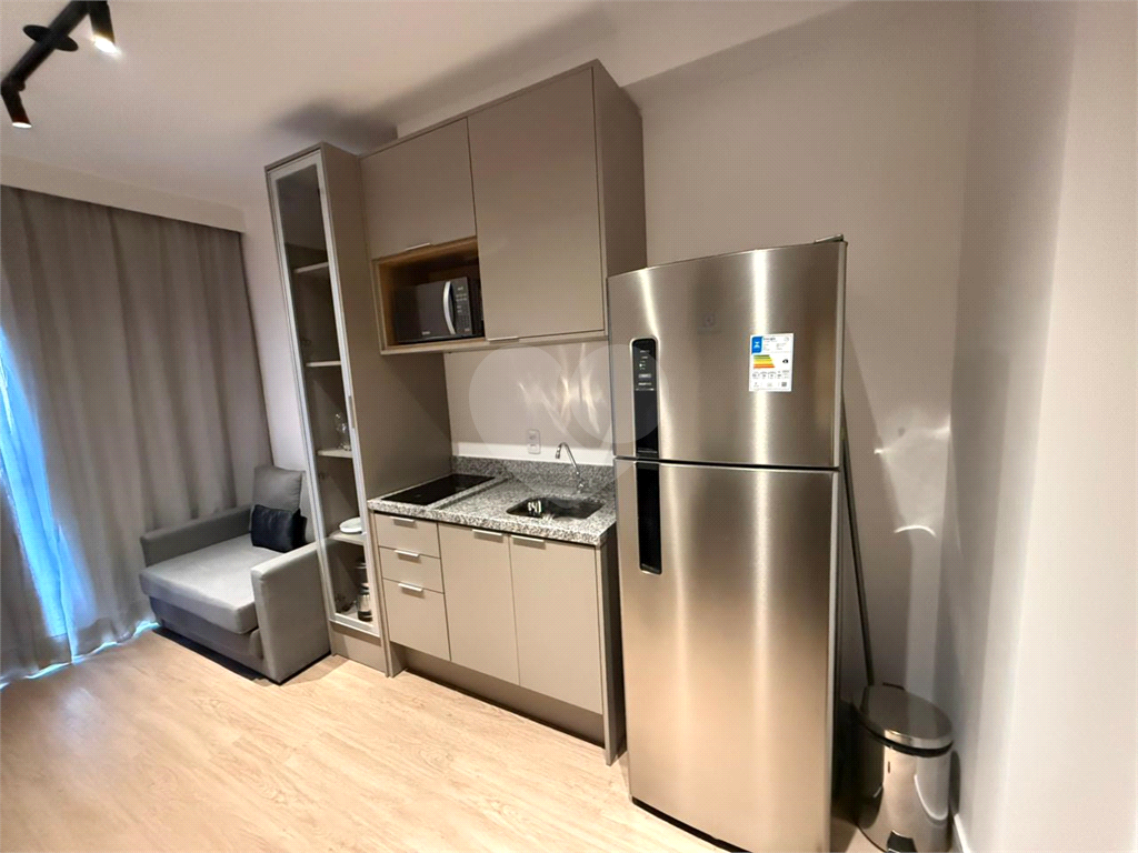 Studio HIS2 mobiliado 38m² na Liberdade, lazer completo, pronto para morar.
