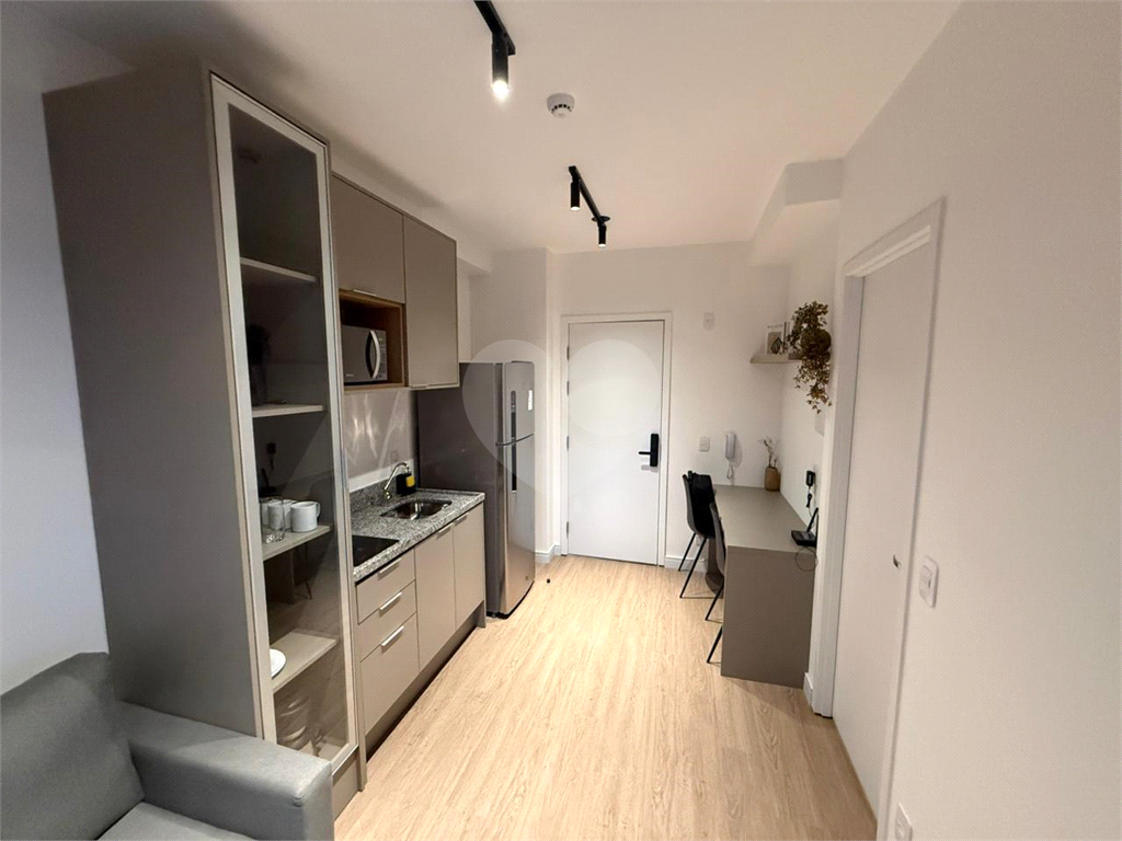 Studio HIS2 mobiliado 38m² na Liberdade, lazer completo, pronto para morar.