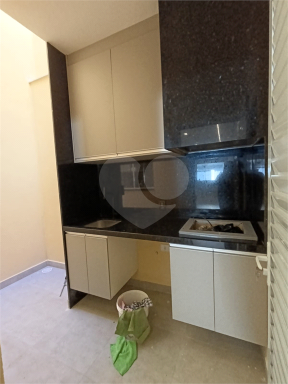 SOBRADO GEMINADO MODERNO E SOFISTICADO — PRONTO PARA MORAR!
