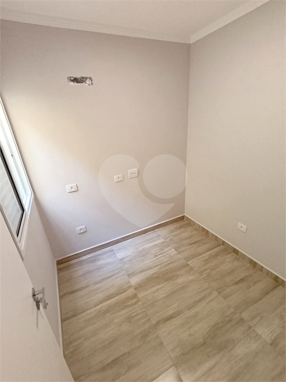 SOBRADO GEMINADO MODERNO E SOFISTICADO — PRONTO PARA MORAR!
?? Rua São Leotélio, 129 / 131 / 133