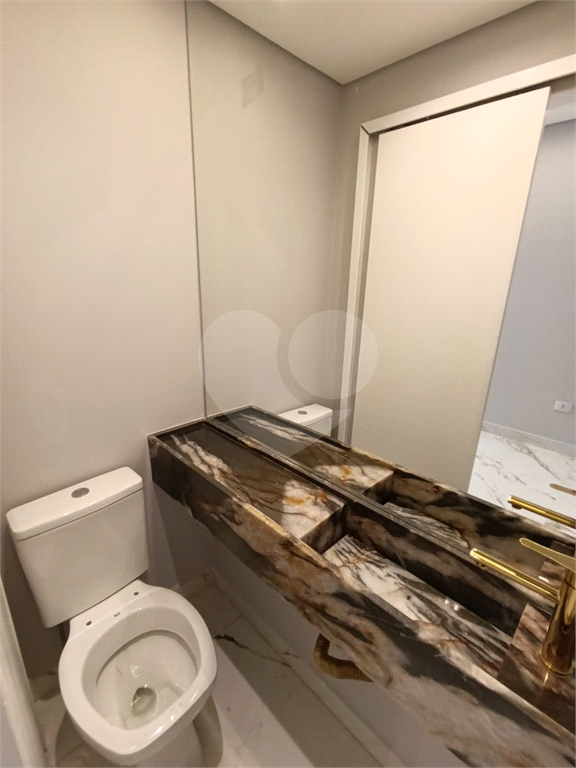 SOBRADO GEMINADO MODERNO E SOFISTICADO — PRONTO PARA MORAR!
?? Rua São Leotélio, 129 / 131 / 133