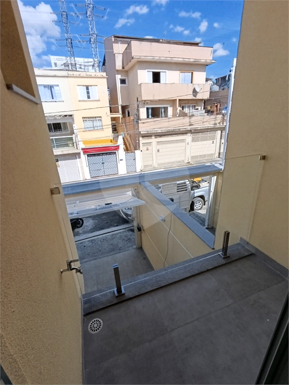 SOBRADO GEMINADO MODERNO E SOFISTICADO — PRONTO PARA MORAR!
?? Rua São Leotélio, 129 / 131 / 133