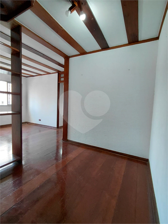 Apartamento à venda em Santana 2 dormitórios com vaga