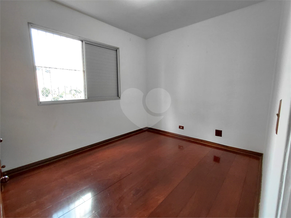 Apartamento à venda em Santana 2 dormitórios com vaga
