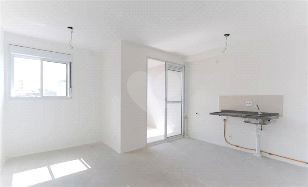 Apartamento 2 dorms , com sacada, lazer total Metro Parada Inglesa