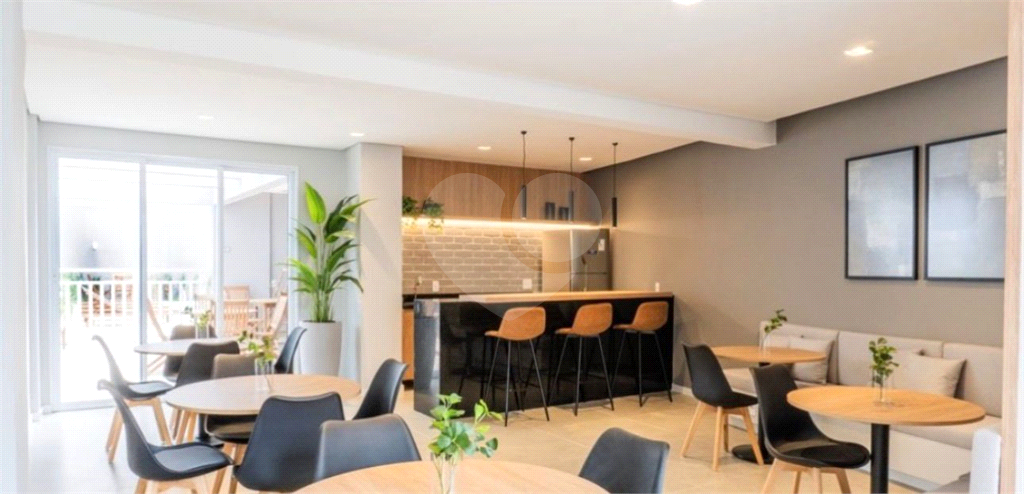Apartamento 2 dorms , com sacada, lazer total Metro Parada Inglesa